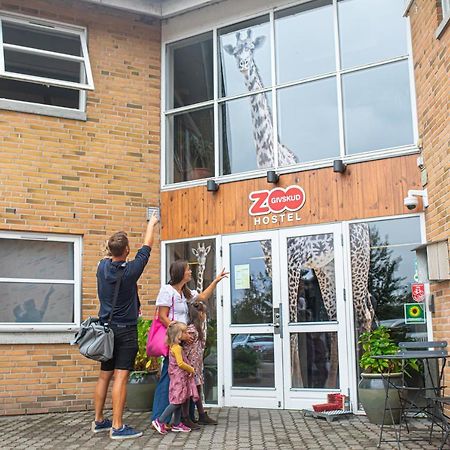 Givskud Zoo Hostel Exterior photo
